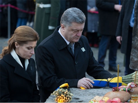 Обов'язок українців - зберегти єдину державу, наголосив Президент  