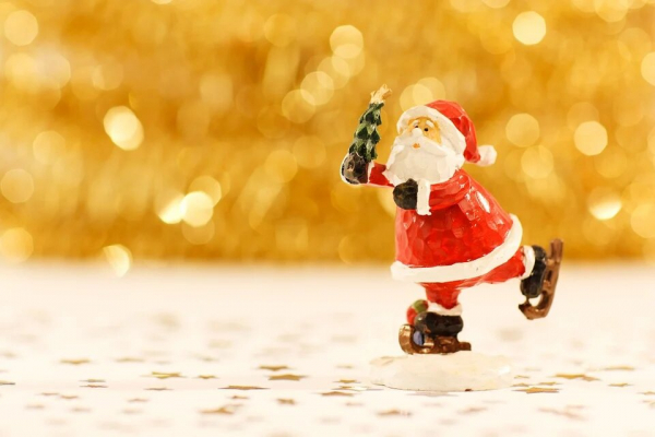 Дід Мороз, Святий Миколай та Санта Клаус? Хто приносить дітям подарунки: думка істориків