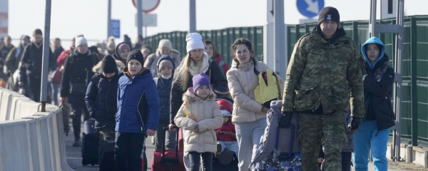 Українцям за кордоном немає потреби подаватись на статус біженця — ООН