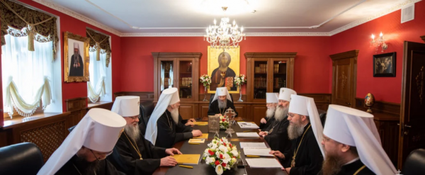 "Рускій мір" — це єресь: релігієзнавець про засідання Синоду УПЦ (МП)