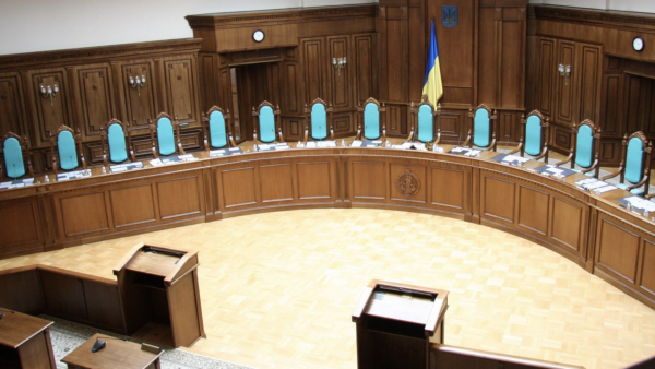 Відбір суддів КСУ: що не так із законом? Коментує Богдан Бондаренко