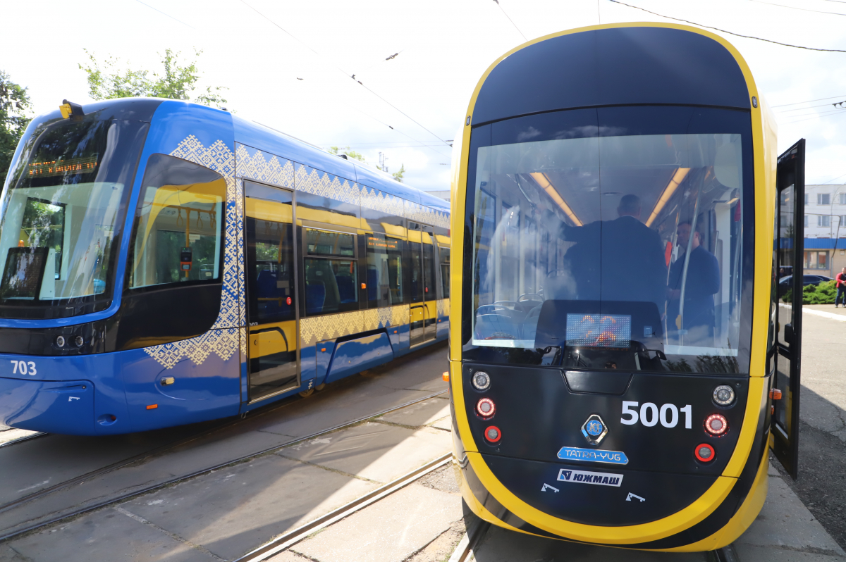 Більше трамваїв і відкритий "Гідропарк": громтранспорт Києва чекають зміни 