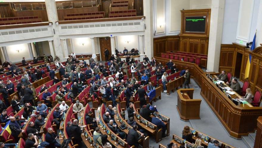 Рада до початку вересня може відновити обов'язкове декларування чиновниками своїх статків  — Веніславський 